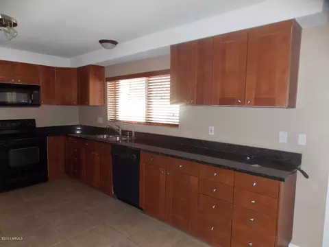 2106 E Concorda Dr, Tempe, AZ 85282 photo 8