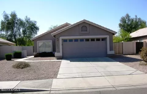 1446 S Oak St, Gilbert, AZ 85233 photo 1