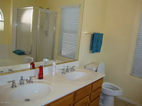 4538 E Rock Wren Rd, Phoenix, AZ 85044 photo 11