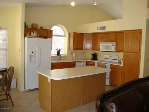 4538 E Rock Wren Rd, Phoenix, AZ 85044 photo 6