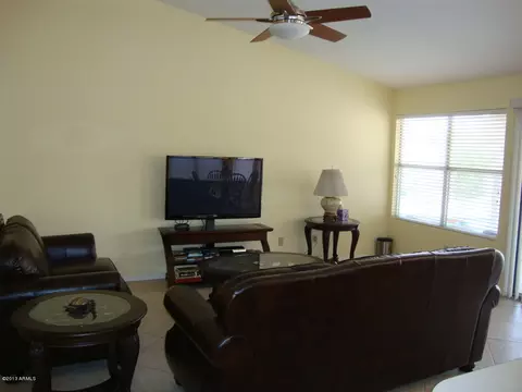 4538 E Rock Wren Rd, Phoenix, AZ 85044 photo 8