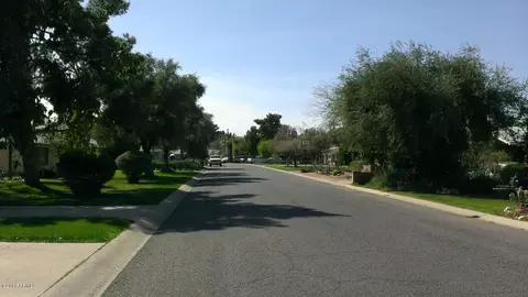 4841 E Amelia Ave, Phoenix, AZ 85018 photo 4