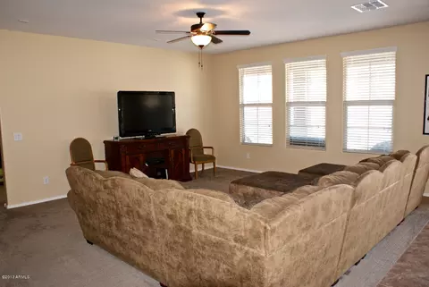 2868 E Palmdale Ln, Gilbert, AZ 85298 photo 8