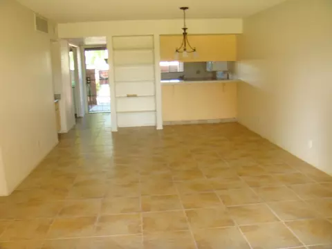 4050 E Cactus Rd #113, Phoenix, AZ 85032 photo 9
