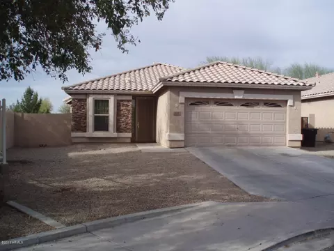 828 E Cathy Dr, Gilbert, AZ 85296 photo 1