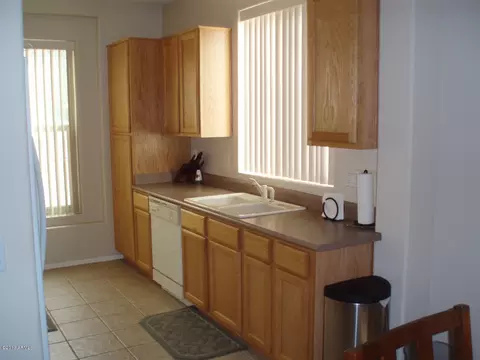 828 E Cathy Dr, Gilbert, AZ 85296 photo 10