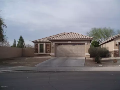 828 E Cathy Dr, Gilbert, AZ 85296 photo 2
