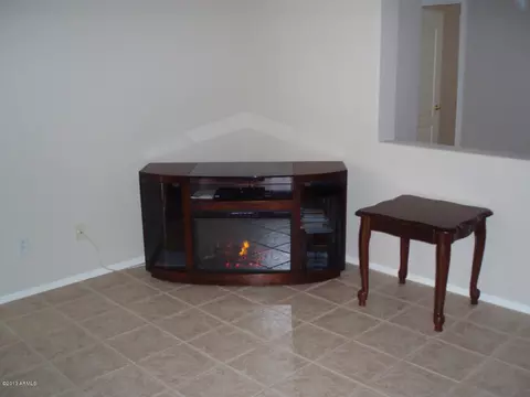 828 E Cathy Dr, Gilbert, AZ 85296 photo 5