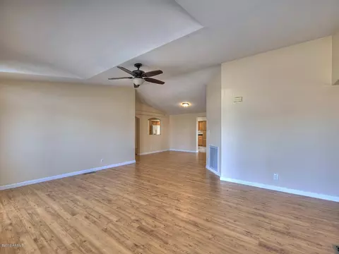 36620 N 14th St, Phoenix, AZ 85086 photo 2