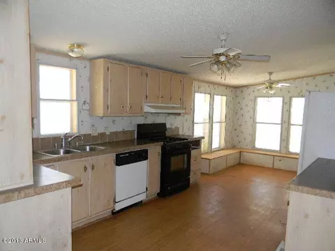 974 W Tepee St, Apache Junction, AZ 85120 photo 10