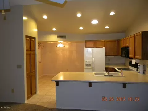 3233 E Desert Cove Ave, Phoenix, AZ 85028 photo 3