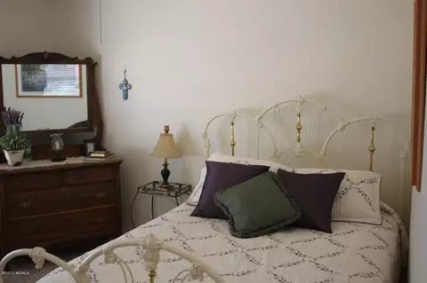 1102 E Constitution Dr, Gilbert, AZ 85296 photo 6