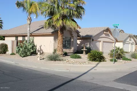 1102 E Constitution Dr, Gilbert, AZ 85296 photo 2