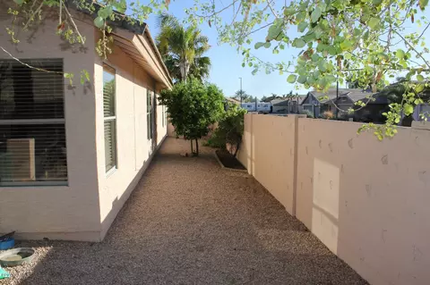 1102 E Constitution Dr, Gilbert, AZ 85296 photo 28