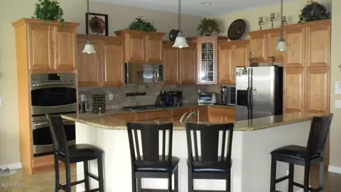 2464 E Lodgepole Dr, Gilbert, AZ 85298 photo 3