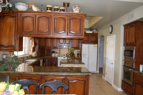 4057 E Huber St, Mesa, AZ 85205 photo 8