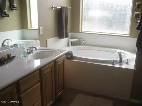 2848 E Pistachio St, Gilbert, AZ 85296 photo 6