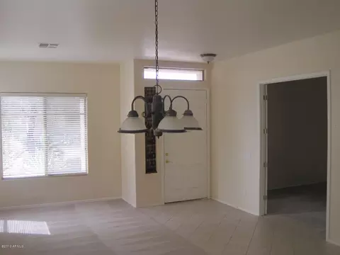 25407 N Hackberry Dr, Phoenix, AZ 85083 photo 5
