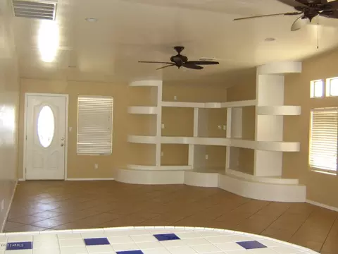 6122 W Mitchell Dr, Phoenix, AZ 85033 photo 3