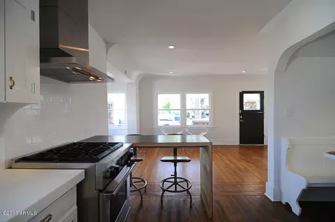 810 E Palm Ln, Phoenix, AZ 85006 photo 11