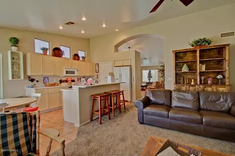 326 S Bronco Ln, Gilbert, AZ 85233 photo 15