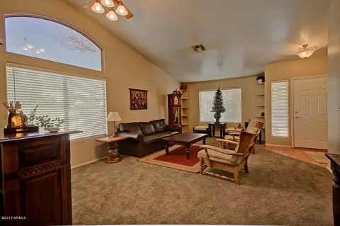 326 S Bronco Ln, Gilbert, AZ 85233 photo 7