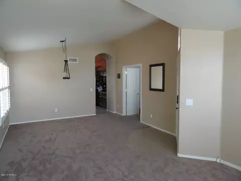 3933 E Douglas Loop, Gilbert, AZ 85234 photo 4