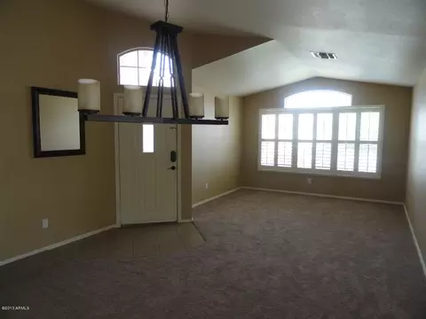 3933 E Douglas Loop, Gilbert, AZ 85234 photo 2