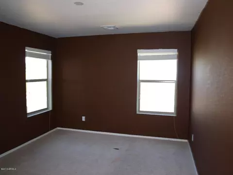 504 E Beth Dr, Phoenix, AZ 85042 photo 6