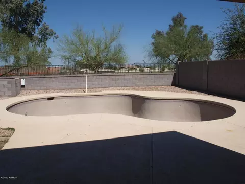 504 E Beth Dr, Phoenix, AZ 85042 photo 14