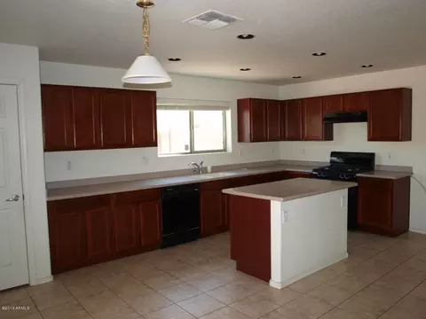 504 E Beth Dr, Phoenix, AZ 85042 photo 11