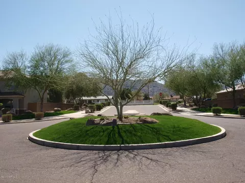 504 E Beth Dr, Phoenix, AZ 85042 photo 8