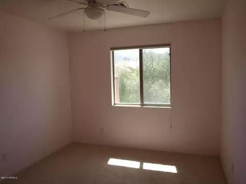 504 E Beth Dr, Phoenix, AZ 85042 photo 4