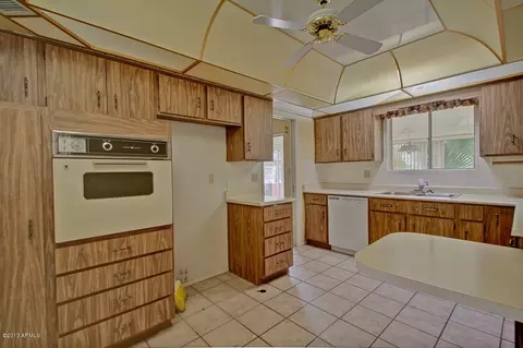 5913 E Billings St, Mesa, AZ 85205 photo 9