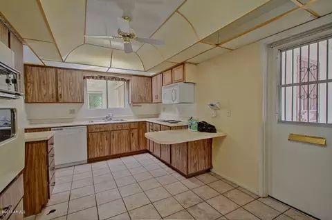 5913 E Billings St, Mesa, AZ 85205 photo 8