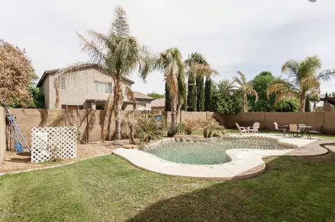 1700 E Tradewind Ct, Gilbert, AZ 85234 photo 2
