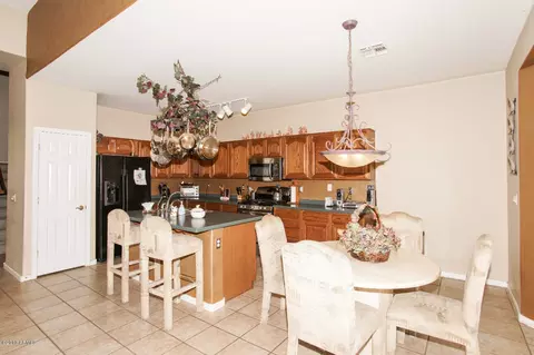 1700 E Tradewind Ct, Gilbert, AZ 85234 photo 9