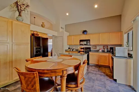 4246 E Oxford Ln, Gilbert, AZ 85295 photo 8