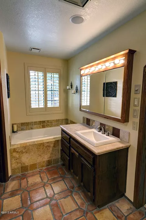 1825 E Laurel St, Mesa, AZ 85203 photo 37