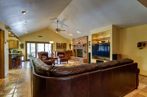 1825 E Laurel St, Mesa, AZ 85203 photo 30