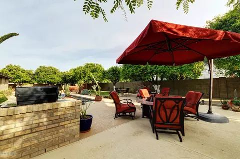 1825 E Laurel St, Mesa, AZ 85203 photo 2