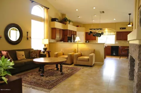 1351 E Desert Flower Ln E, Phoenix, AZ 85048 photo 9
