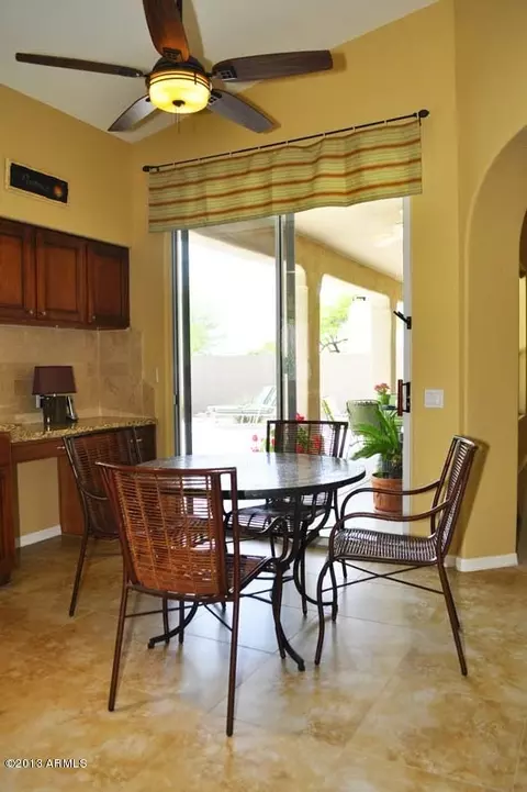 1351 E Desert Flower Ln E, Phoenix, AZ 85048 photo 8