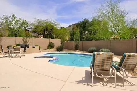 1351 E Desert Flower Ln E, Phoenix, AZ 85048 photo 25