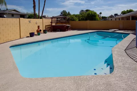 422 E Carter Dr, Tempe, AZ 85282 photo 24
