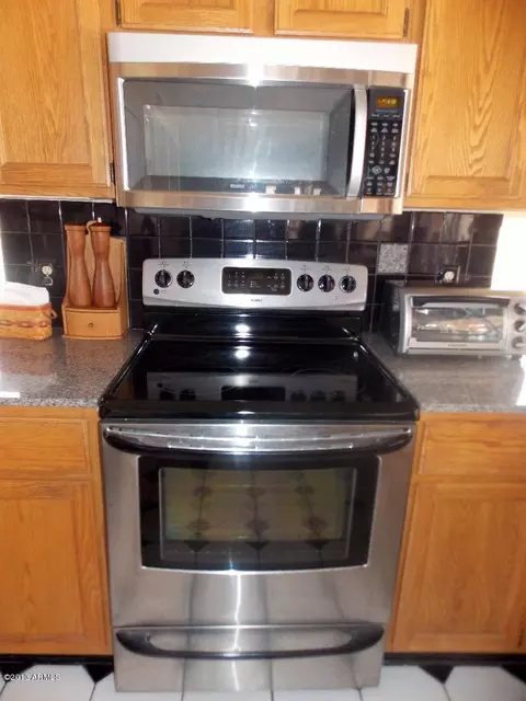 3223 E Silverwood Dr, Phoenix, AZ 85048 photo 13