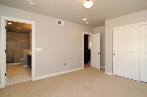 1728 E Pinchot Ave, Phoenix, AZ 85016 photo 9
