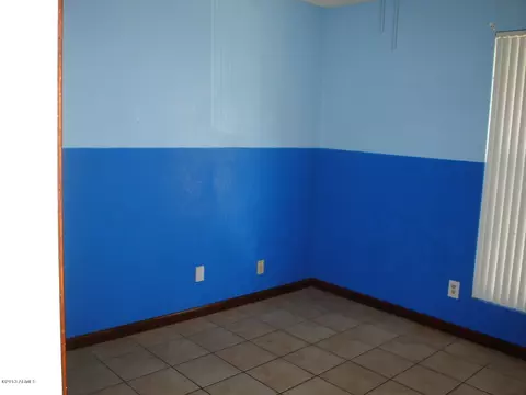 7628 W Earll Dr, Phoenix, AZ 85033 photo 5