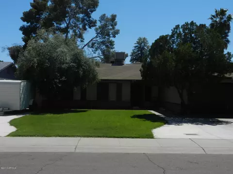 2331 E Bishop Dr, Tempe, AZ 85282 photo 1