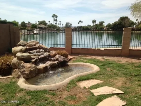 2334 S Playa Cir, Mesa, AZ 85202 photo 9